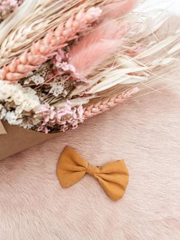 Coverfoto Hair Clip Bow Yellow